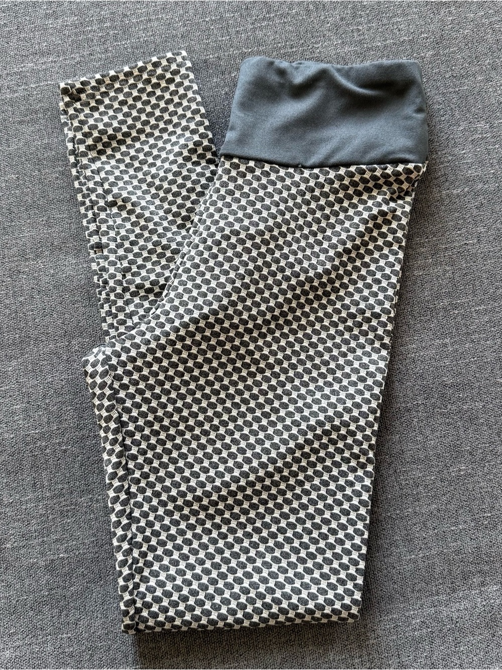 Textured Dark & Light Gray Knit Leggings